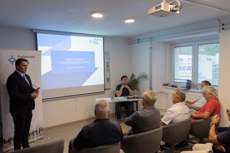 Direktor podjetja Exoterm-en d. o. o. Janko Čevka prevzema vlogo šestega predsednika Podjetniškega kluba Kamnik (1)